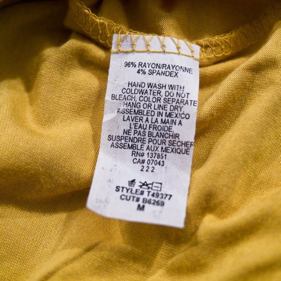 No Prob- Llama T-shirt - Picture 4 of 5